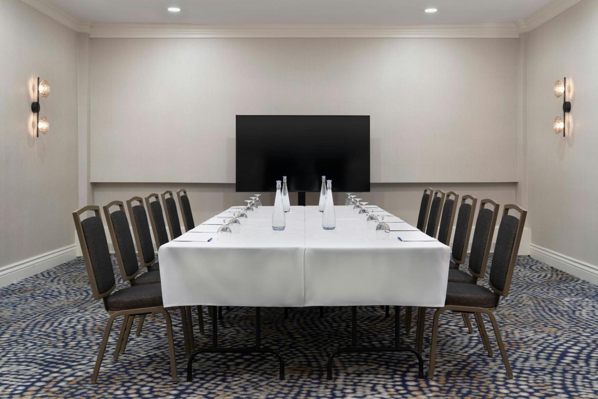 Delta Hotels By Marriott Saskatoon Downtown Ngoại thất bức ảnh